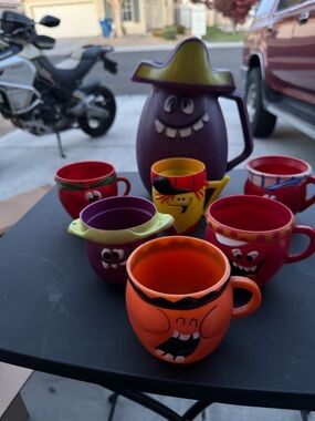 Pillsbury Funny Face Kids' Monster Tea Set